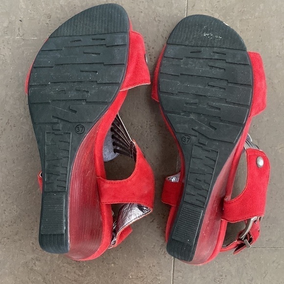 WEDGE sandal shoes size 37 EU / 6.5 US - Picture 6 of 11